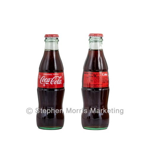 US Christmas 2017 Regular Coke with snowflake design